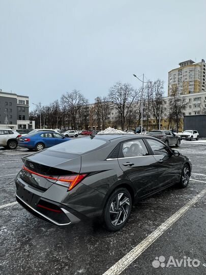 Hyundai Elantra 1.5 CVT, 2024, 12 км