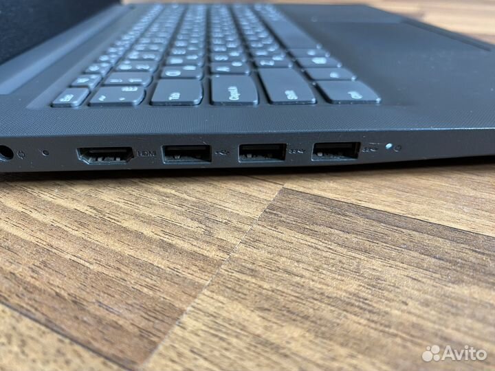 Продаю ноутбук Lenovo 14 ada