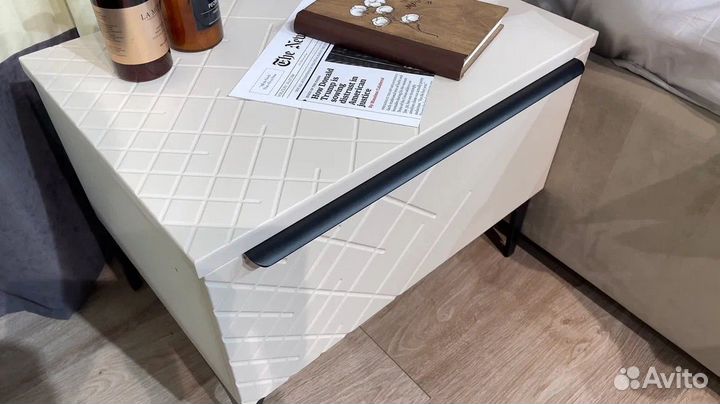 Прикроватная тумба Эмили