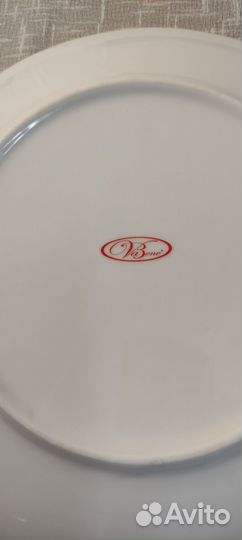 Фарфоровая тортница с лопаткой