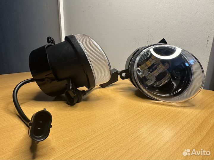 Противотуманные фары на audi ауди светодиолны лед