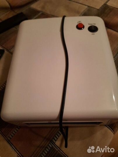 Лампа для ногтей