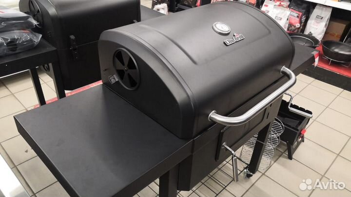 Угольный гриль Char-Broil Performance 780