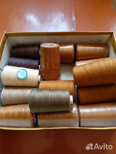 Нитки швейные, армированные