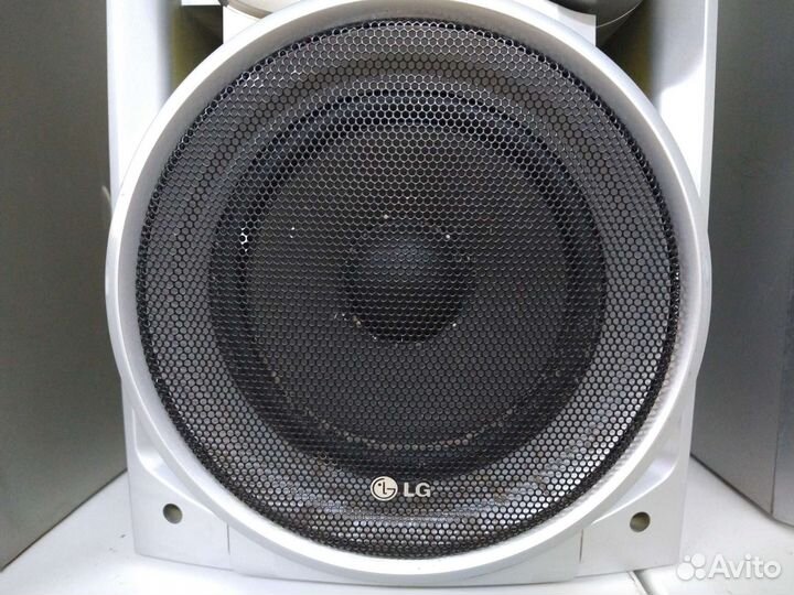 Колонка LG LMS-K3340V