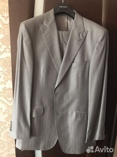 Костюм мужской новый Италия