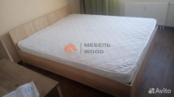 Кровать двухспальная