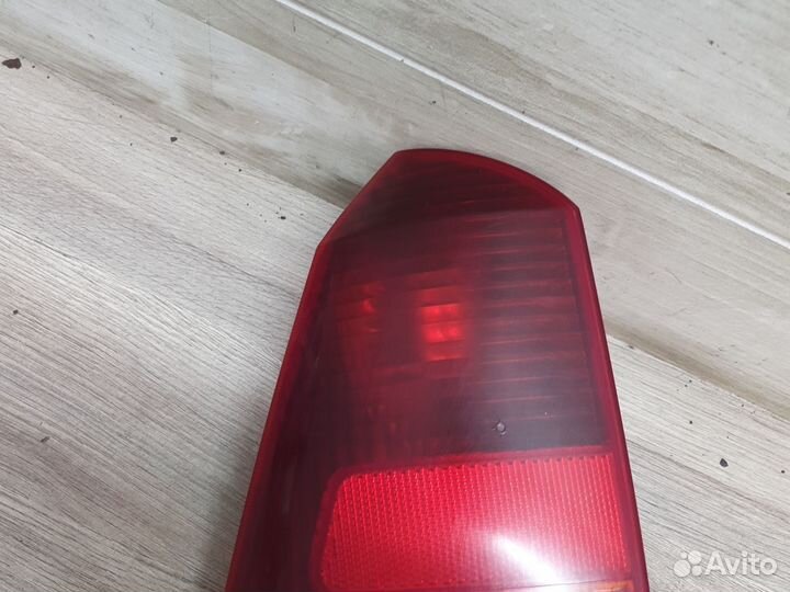Фонарь задний левый ford focus 1 универсал