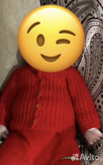 Кофта вязаная на новорожденного