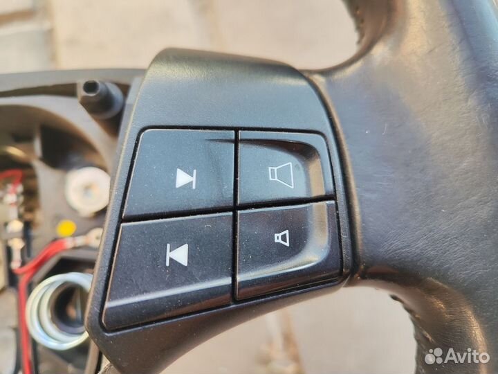 Руль volvo s40 2007 рестайлинг