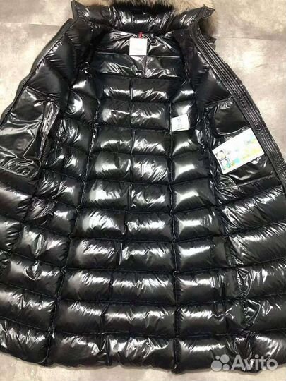 Пуховик Moncler женский