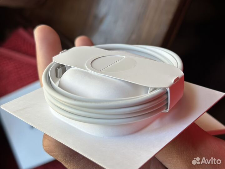Кабель круглый Apple Lightning 8-pin - USB Type-C
