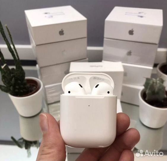 AirPods 2 топовая версия, 750 отзывов в профиле