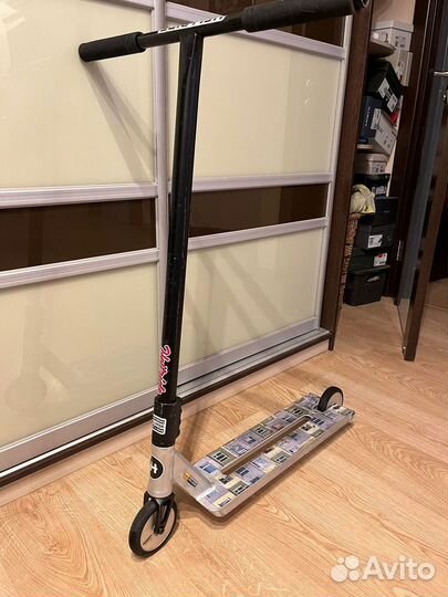 Трюковой самокат кастом стрит