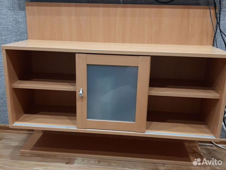 Полка настенная бу