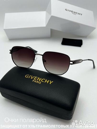 Солнцезащитные очки