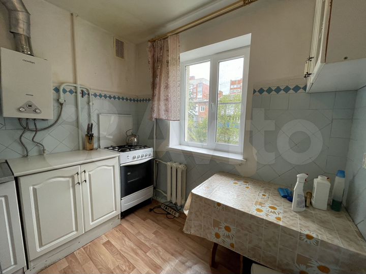 3-к. квартира, 56,8 м², 3/5 эт.