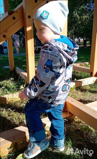 Ветровка для мальчика 82