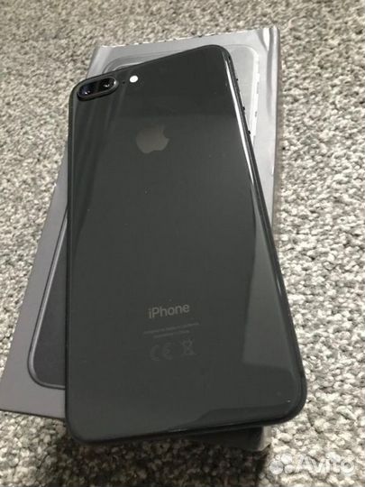 iPhone 8 Plus, 64 ГБ