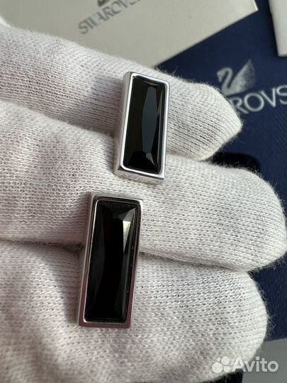 Запонки swarovski новые