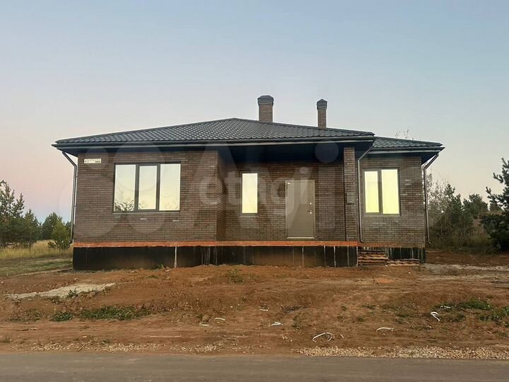 Дом 142 м² на участке 5 сот.