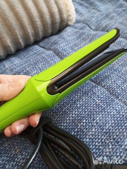 Утюжок профессиональной марки (плойка)