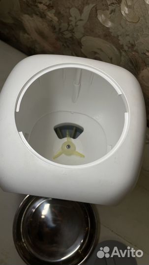 Автокормушка для кошек и собак