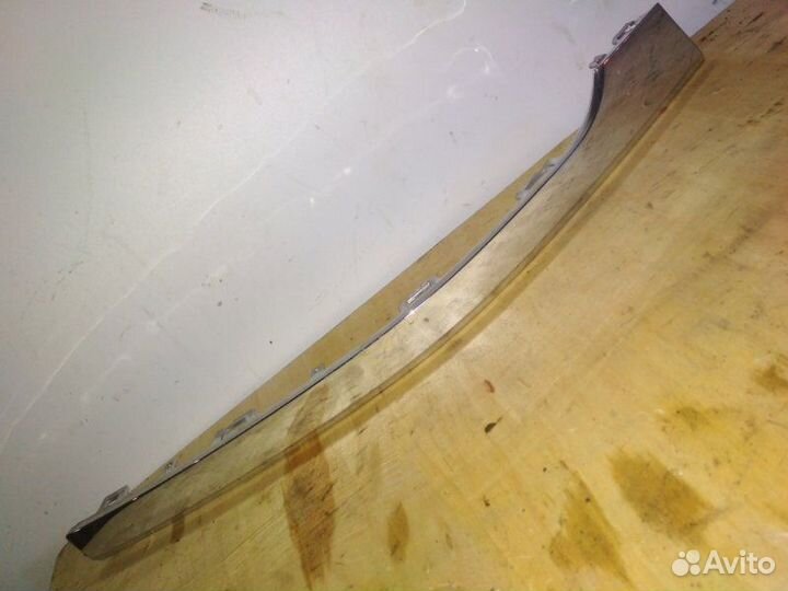 Молдинг бампера задний левый Volkswagen Tuareg