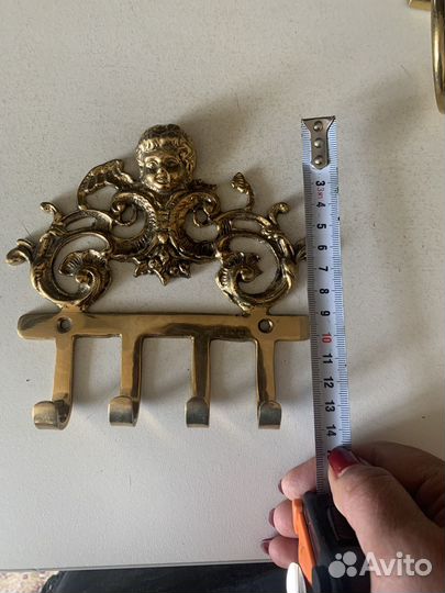 Крючок настенный винтаж латунь