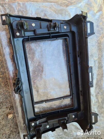 Рамка для магнитолы mazda 6