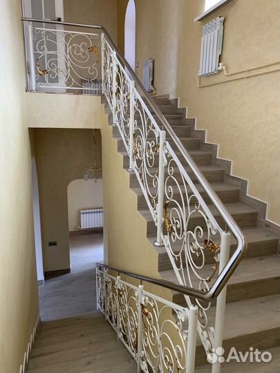 Лестница металлическая на второй этаж