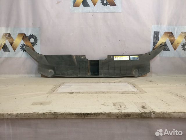 Ауди Q5 2008- Подкапотник 17252