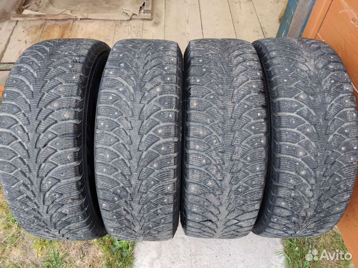 Nokian Tyres Nordman 4 215/65 R16 102T