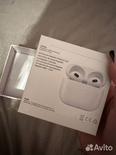 Коробка от airpods 3