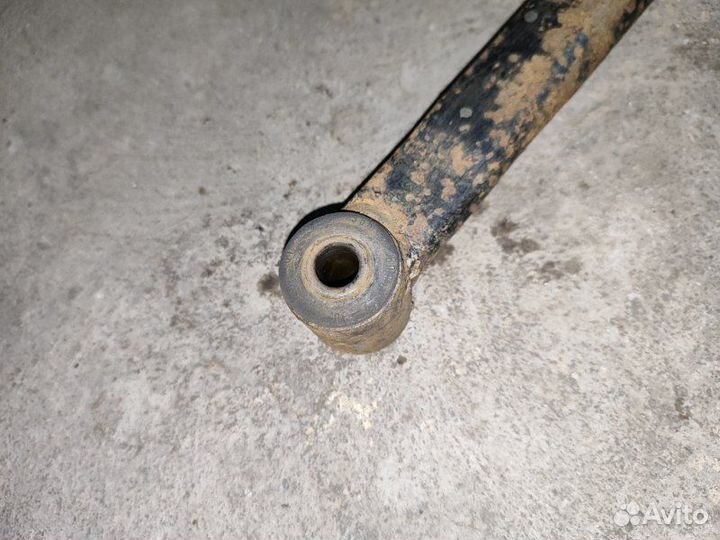 Тяга поперечная задняя Audi 100 C3 седан 2.2 KU