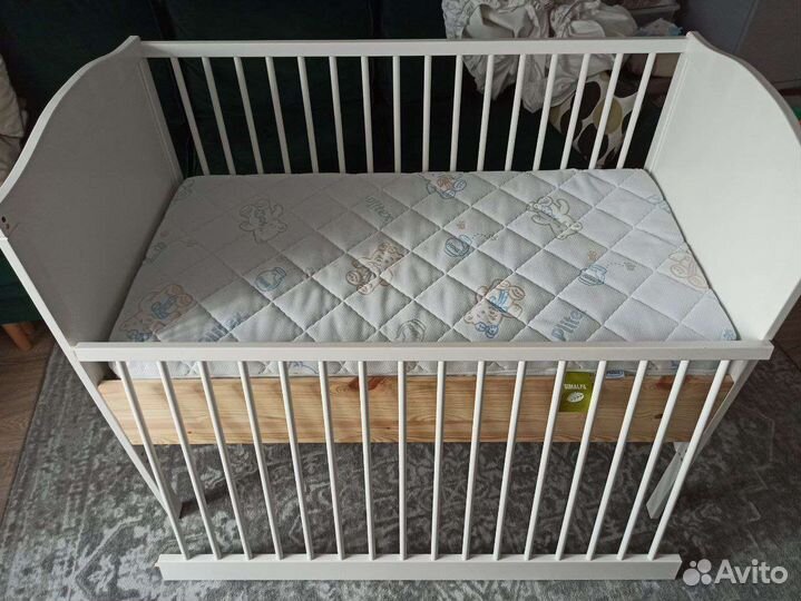 Детская кровать IKEA с матрасом