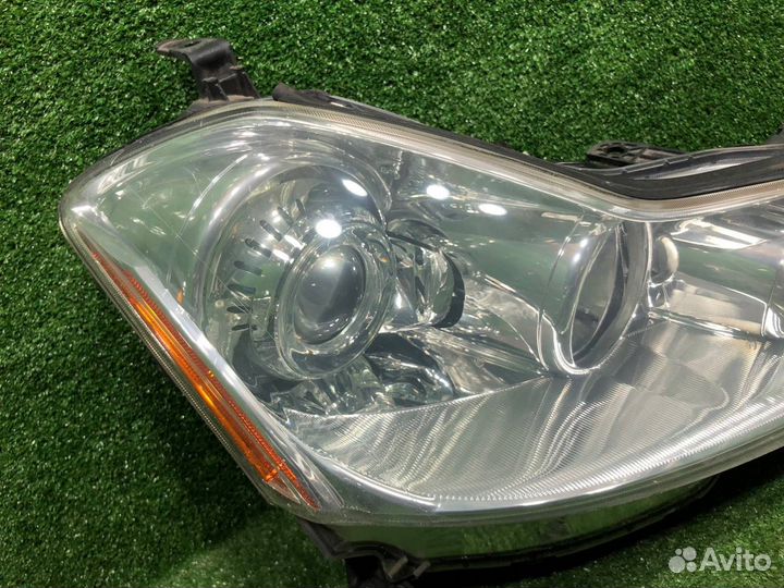 Комплект фар передний Infiniti Nissan M35 Fuga Y50