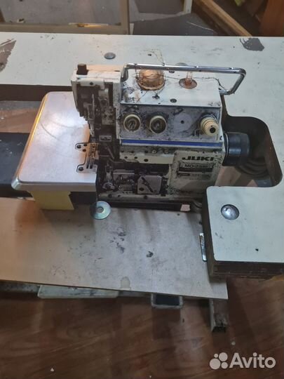 Оверлок Juki MO-2516
