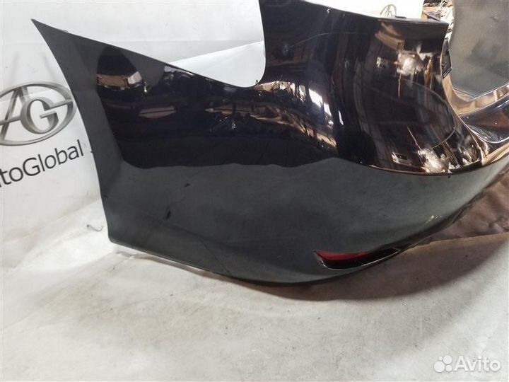 Бампер задний Lexus HS250h