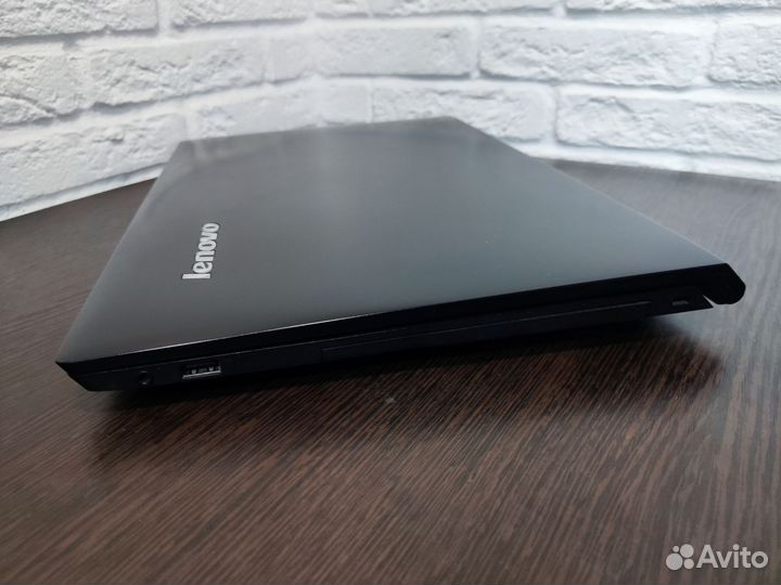 Ноутбук Lenovo AMD A6/озу 8гб/Radeon R4/SSD