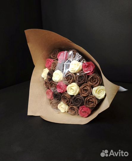 Букет - 29 Роз из Настоящего Шоколада