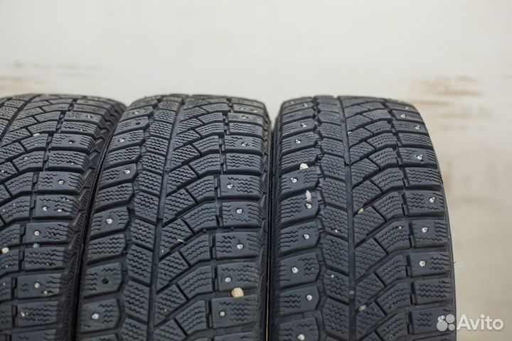 Viatti Brina Nordico V-522 185/65 R15 88T