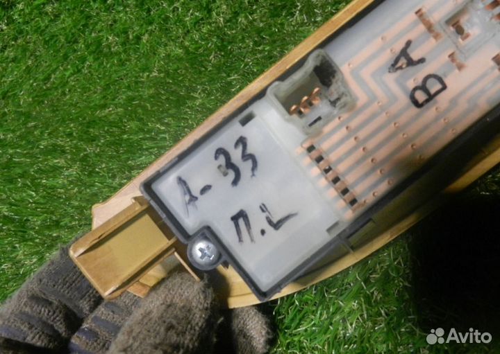 Блок стеклоподъемника передний Nissan Maxima A33