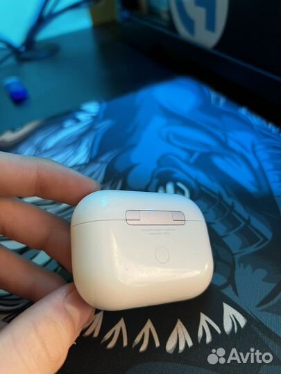 Airpods pro оригинал левый