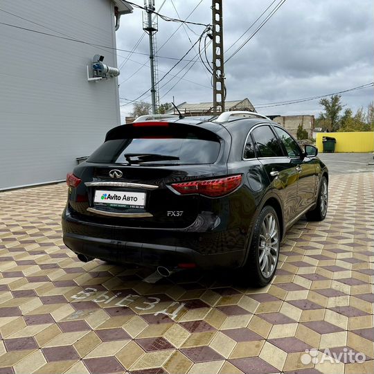 Infiniti FX37 3.7 AT, 2012, 147 352 км