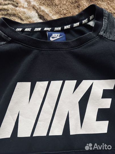 Свитшот Nike