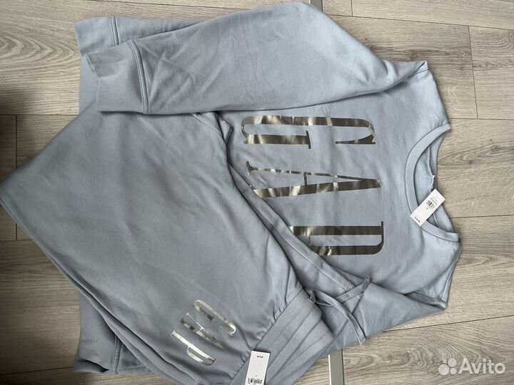 Спортивный костюм женский новый