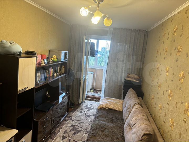 Комната 16 м² в 4-к., 8/9 эт.