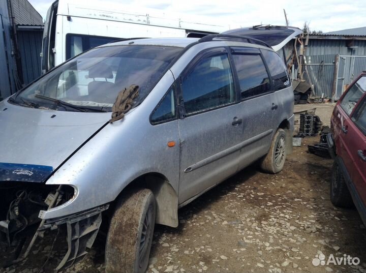 Двери для фольксваген шаран,форд Галакси