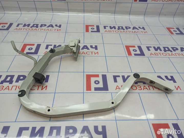 Петля крышки багажника левая Renault Logan 2 90401